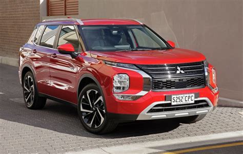 mitsubishi outlander wiki|2021 mitsubishi outlander release date.